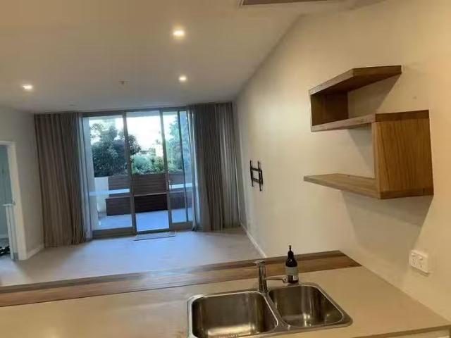 Cozy 404/21 Steel Street, Newcastle West, NSW 2302