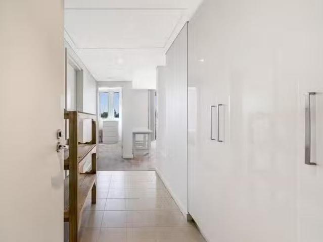 Just in! 405/19 The Circus, Burswood, WA 6100