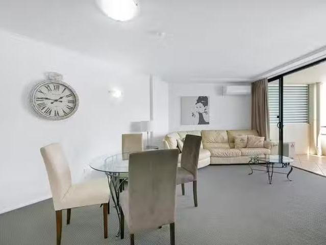 Nice 409/220 Melbourne Street, South Brisbane, QLD 4101