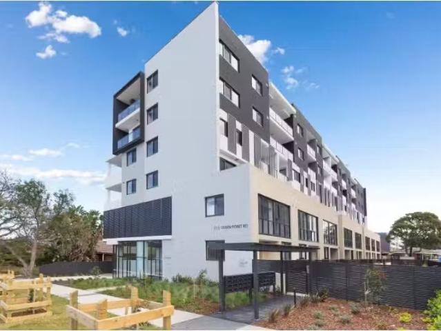 Unique 403/315 Taren Point Road, Caringbah Apartment for rent.