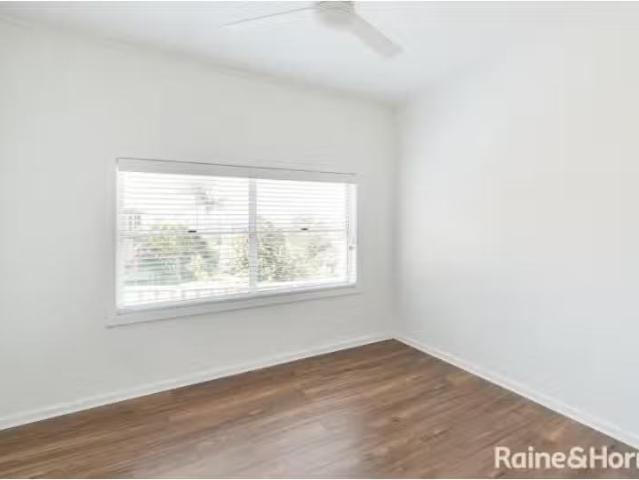 Unique 40 Edward Street, MEREWETHER House for rent Listed by.