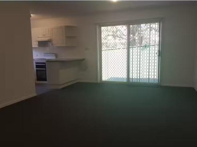 Just in! 4/190 Kinghorne Street, Nowra Apartment for rent Lis.