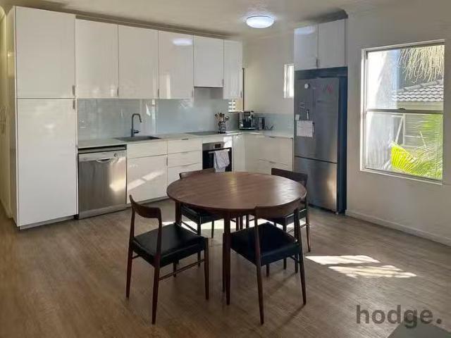 Cheap 4/101 Moray Street, New Farm, QLD 4005