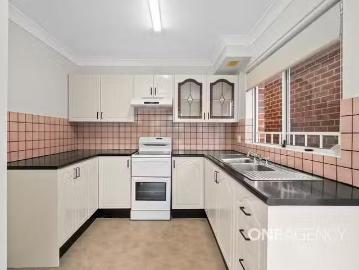 Charming 4/13 Sydney Street, Huskisson, NSW 2540