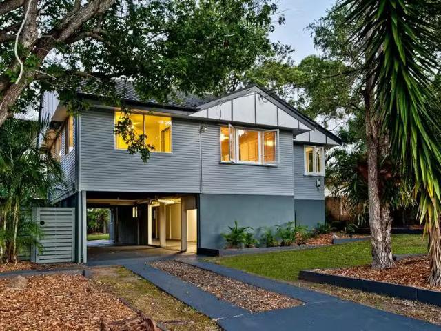For Rent! 41 Buran Street, CHERMSIDE WEST, QLD 4032 House fo.