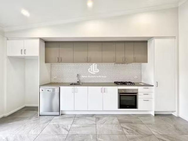 Nice 41 Fontana Close, Sunshine West VIC 3020