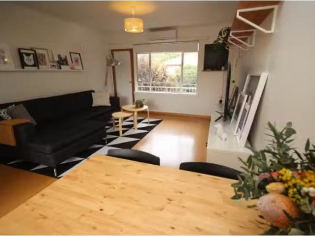 Just in! 4/24 Frencham Street, DOWNER Apartment for rent List.