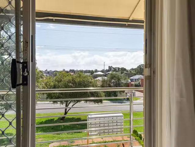Unique 42/19 Blackwood Avenue, Hamilton Hill, WA 6163