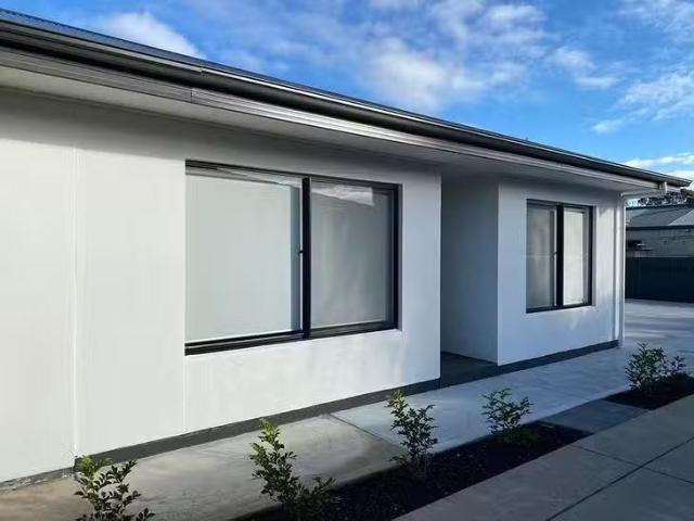 Cheap 4/23 Victoria Street, Glandore, SA 5037