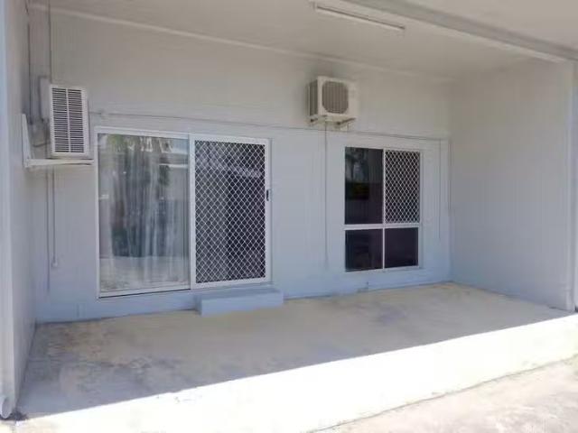 Charming 4/398 Walker Street, Townsville City, QLD 4810