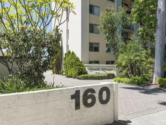 Deal! 43/160 Mill Point Road, South Perth, WA 6151