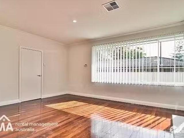 Nice 43 Andromeda Street, Rockingham, WA 6168