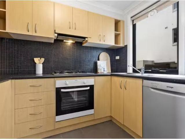 New 4/47 Gipps Street, Wollongong Townhouse for rent Listed b.