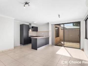 Cozy 4/52 Grey Street, Cannington, WA 6107