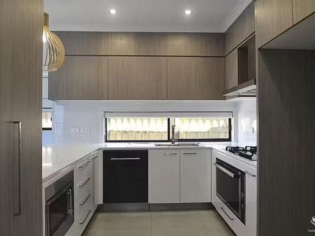 Rental! 4/68 Gilruth Road, Kenmore, QLD 4069