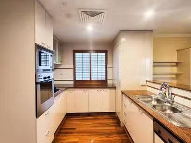 For Rent! 4/63 Mill Point Road, South Perth, WA 6151