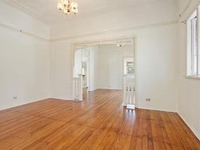 Unique 46 Dobson Street, Ascot, QLD 4007