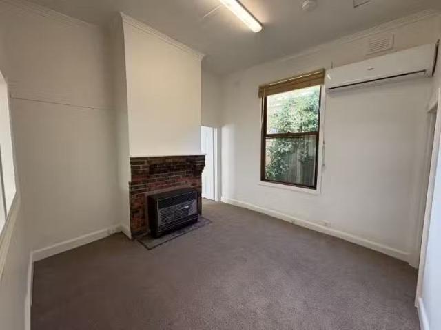 Unique 46 Lambeth Street, Kensington House for rent Listed by.