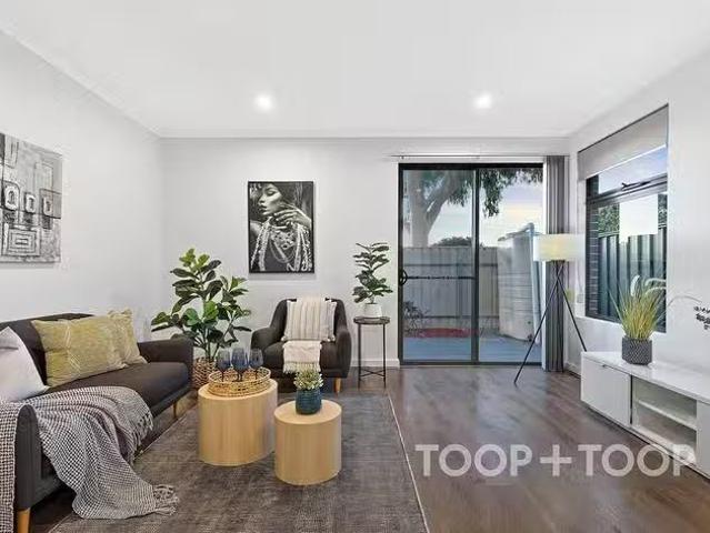 Unique 4/7 Bank Crescent, St Agnes, SA 5097