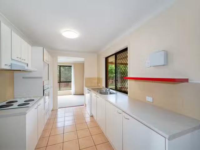 New 47 Johns Crescent, Boondall QLD 4034