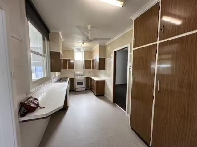 Cozy 47 Victoria Street, New Lambton House for rent Listed by.