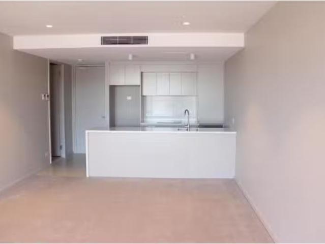 Just in! 4/8 Trevillian Quay, Kingston Apartment for rent Lis.