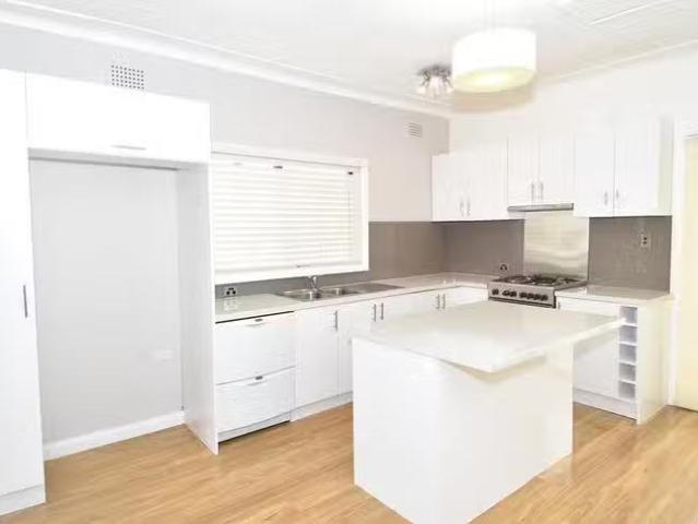 Rental! 49 Victoria Street, Jannali, NSW 2226