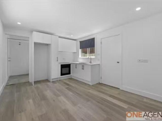 Rental! 49a Wyong Road, BERKELEY VALE House for rent Listed b.