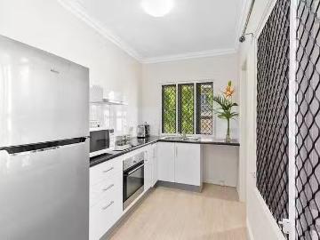 Rental! 49B Behan Street, Stratford, QLD 4870