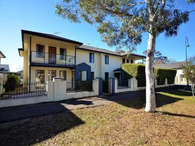 New 4 BR 43 Frances Burke Street, Gungahlin, ACT 2912