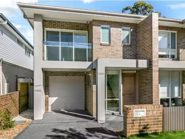 New 4 BR 4/41 Albert Street, North Parramatta House for rent.