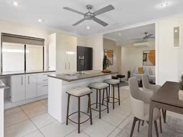 Rental! 4 BR 45 Garnet Street, Scarborough, QLD 4020