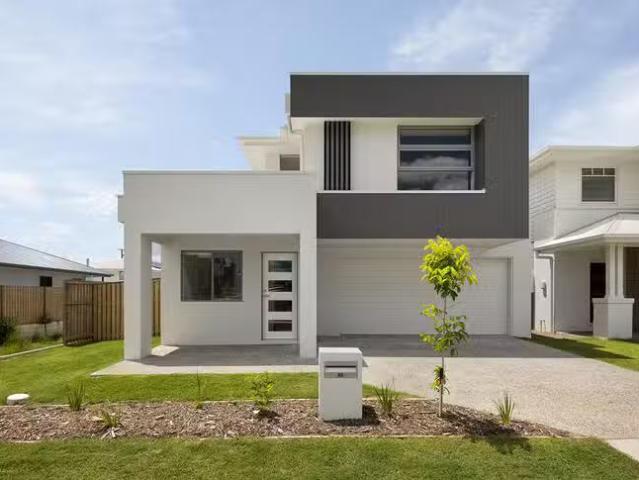 Charming 4 BR 48 Terrericche Place, Richlands, QLD 4077