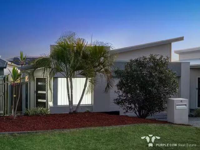 For Rent! 4 BR 4 Edmund Close, Springfield Lakes, QLD 4300