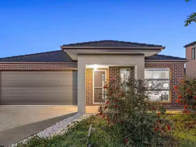 Cozy 4 BR 58 Terrene Terrace, Point Cook, VIC 3030