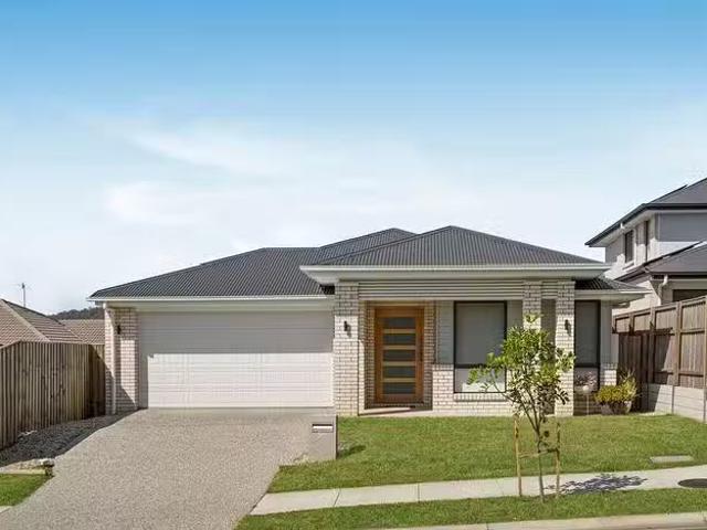 Deal! 4 BR 59 Belivah Road, Belivah, QLD 4207