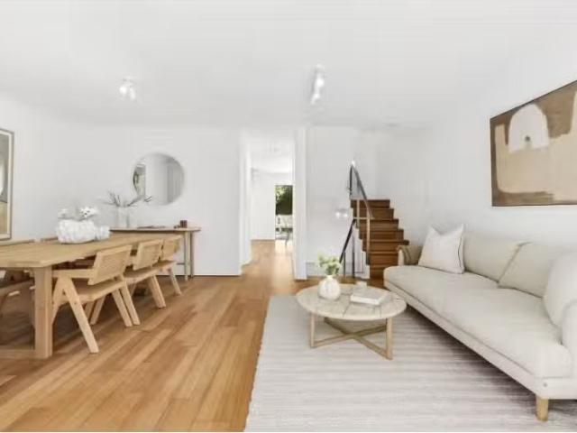 Unique 4 BR 6/50 60 Clark Road, North Sydney Townhouse for ren.