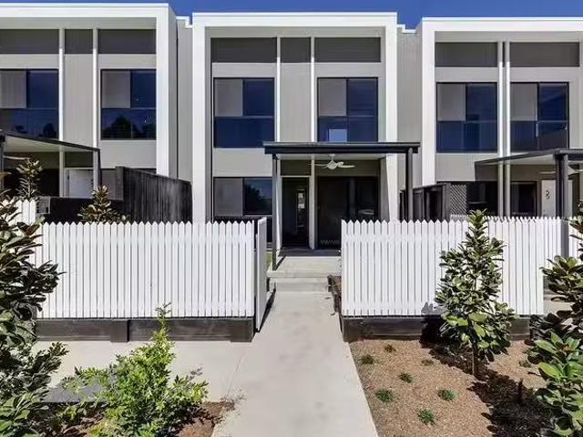 Charming 4 BR 71/164 Government Road, Richlands, QLD 4077