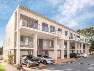 Charming 4 BR 7/8e Myrtle Street, Prospect Townhouse for rent.