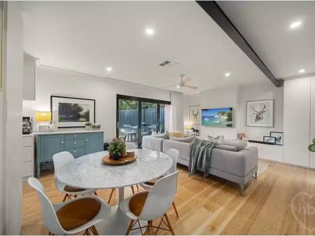 Cozy 4 BR 87 Brigalow Street, Lyneham House for rent Listed b.