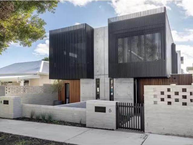 For Rent! 4 BR 8 Clarence Street, MOUNT LAWLEY House for rent.