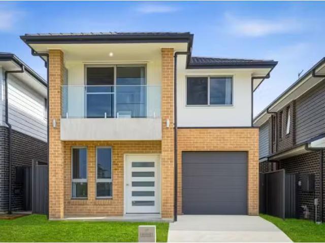 Nice 4 BR 13 Eve Street, WERRINGTON House for rent Listed by.