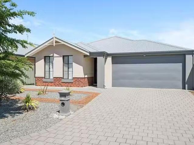 Deal! 4 BR 12 Graceful Street, Byford, WA 6122