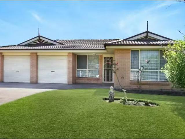 Rental! 4 BR 14 Wattle Road, Woonona House for rent Listed by.