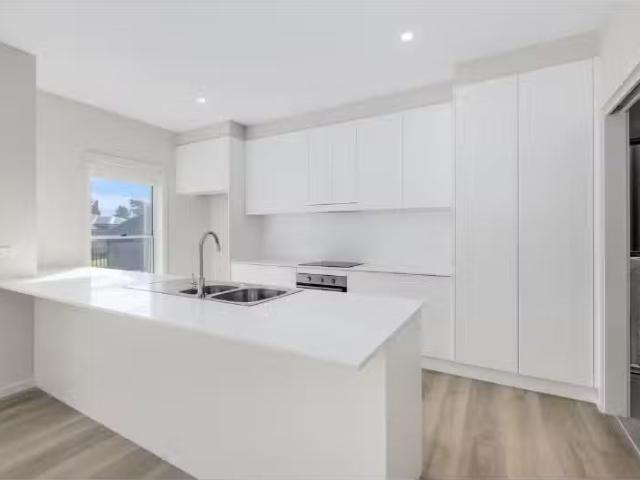 Cozy 4 BR 14a Antigua Avenue, Lake Cathie House for rent List.