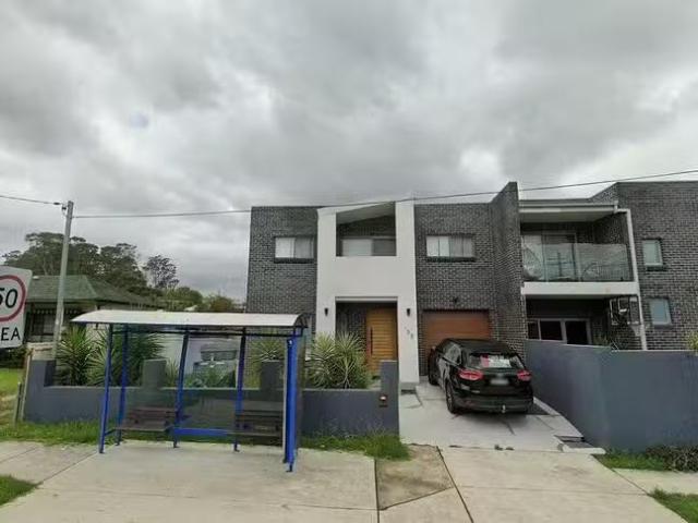 Rental! 4 BR 158 Braeside Road, Greystanes, NSW 2145