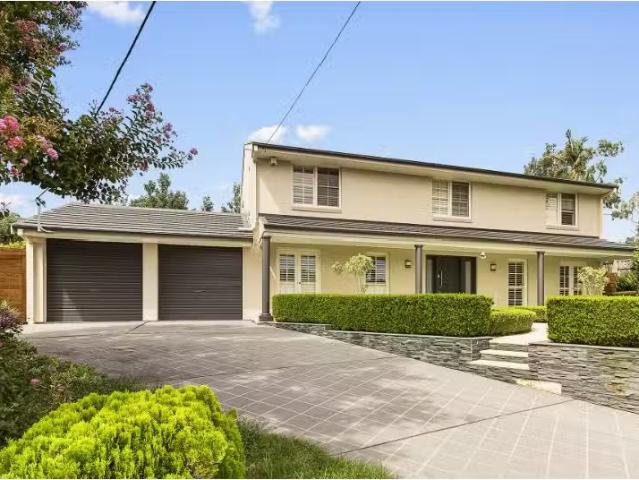 Cozy 4 BR 15 Holly Road, Cherrybrook House for rent Listed by.