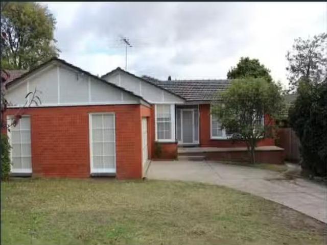 Charming 4 BR 16 Kawarren Street, Balwyn North VIC 3104 Hous.