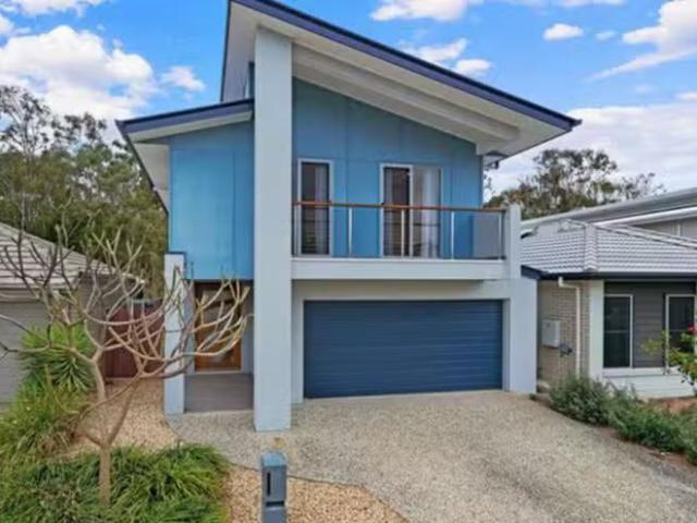 Cozy 4 BR 18 Tasman Boulevard, Fitzgibbon, QLD 4018 House fo.