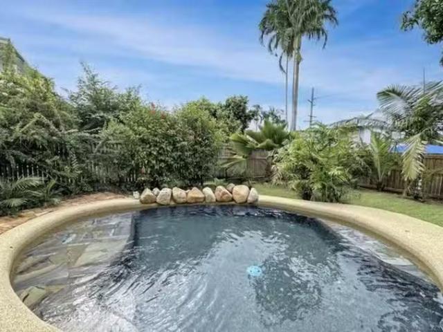 For Rent! 4 BR 20 Nowland Avenue, Cranbrook, QLD 4814